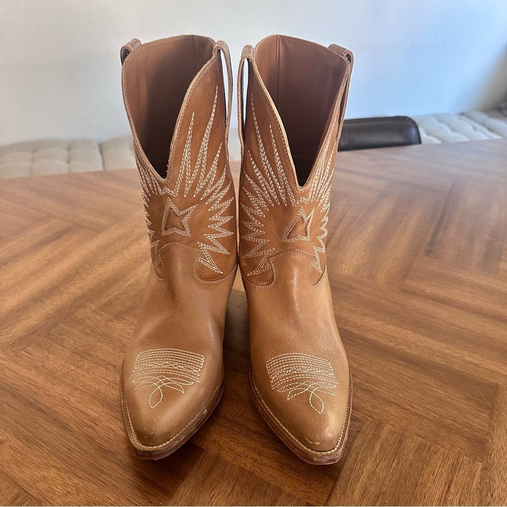 Golden Goose - Women’s low Wish Star boots in camel never worn size 40 (10US) - Picture 3 of 15